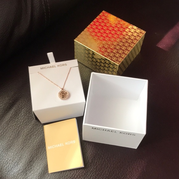 MICHAEL KORS Rose Gold TonePendant Charm NECKLACE - Picture 5 of 7